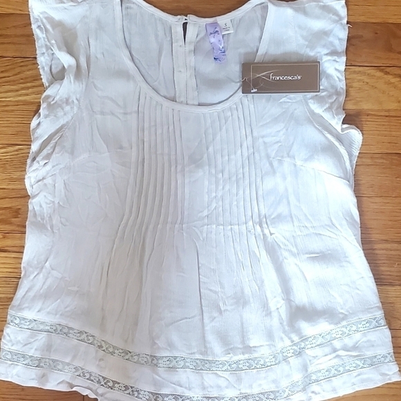 Francesca's Alya Taupe Pleated Gauzy Lace Trim Top Size SM - Picture 11 of 12